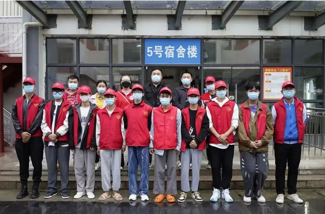 團結(jié)一心、戰(zhàn)疫情