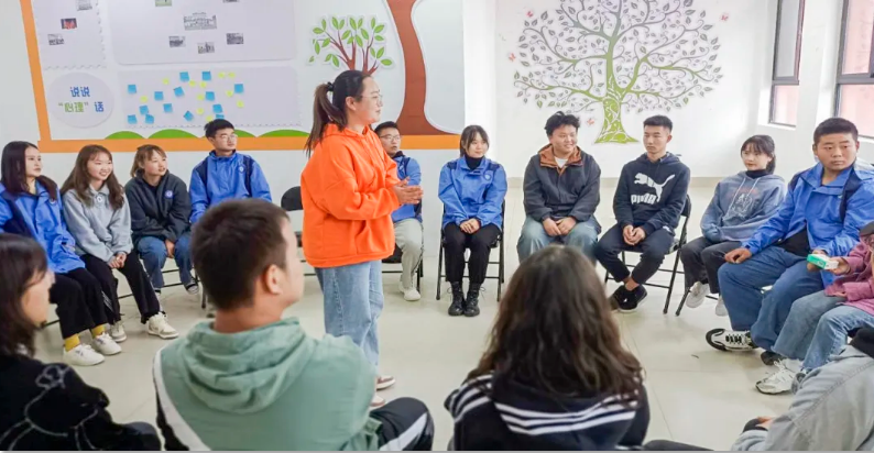 學(xué)院心理咨詢中心舉辦“青春之心靈，青春之少年” 團(tuán)體心理輔導(dǎo)活動(dòng)