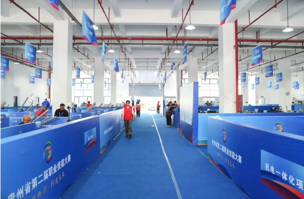 精彩紛呈！畢節(jié)工業(yè)職業(yè)技術(shù)學院賽區(qū)16項賽事正式開賽，青春與技能在這里交織！