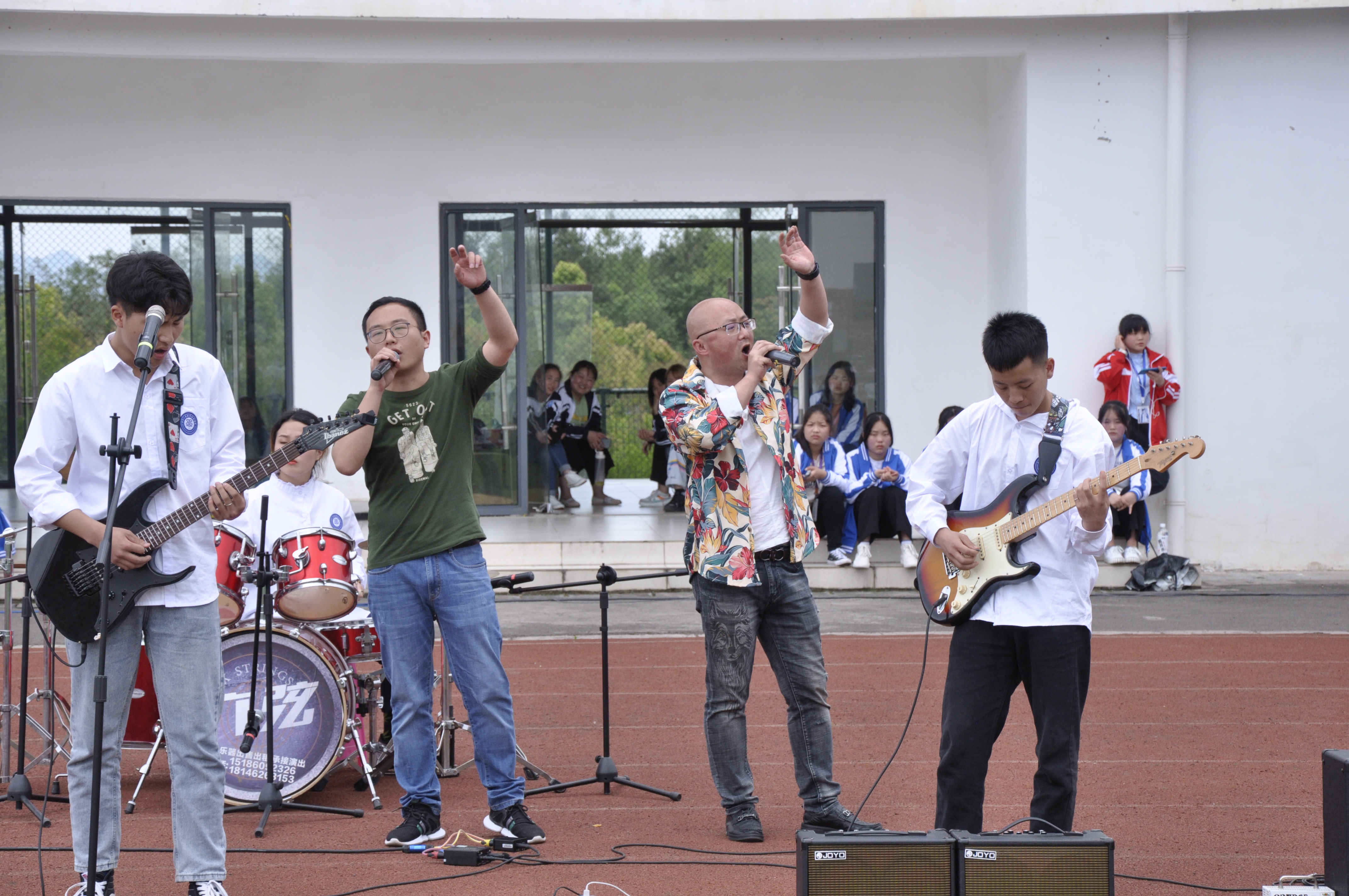 第一屆藝術節(jié)開幕儀式